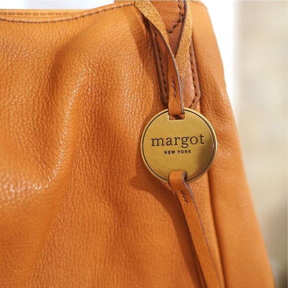 Margot British Tan Leather Shoulder Bag - Picture 5 of 7